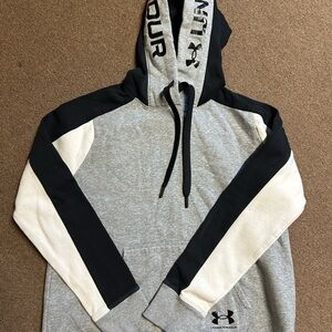 Under Armour Men's Gray and Black Hoodie
